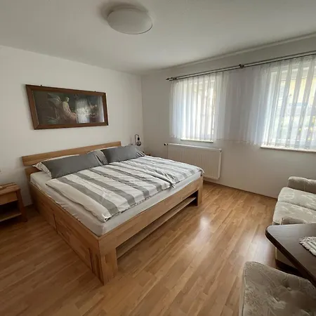 Ferienzimmer Проживание в семье *